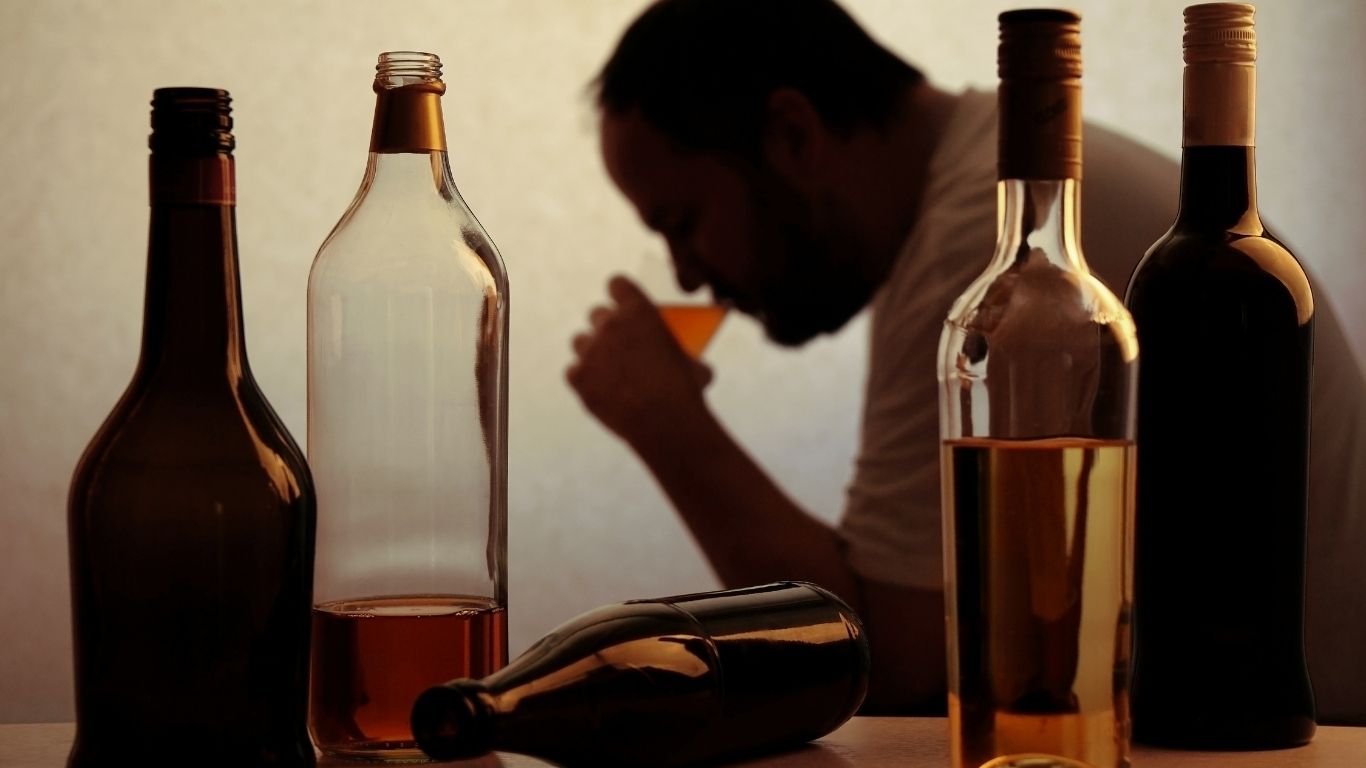 early signs of alcoholism